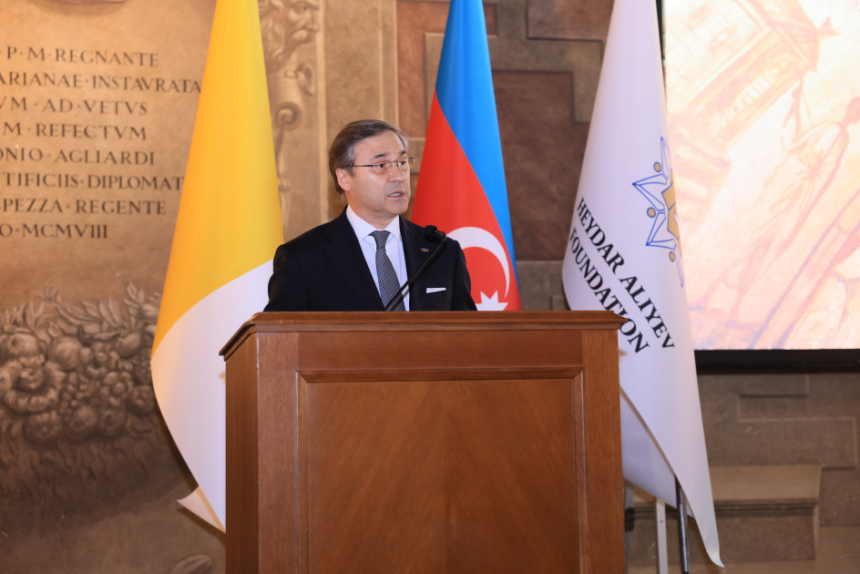 Vatikanda Heydər Əliyev Fondu ilə birgə layihələrin təqdimatına həsr olunan tədbir keçirilib (FOTO)