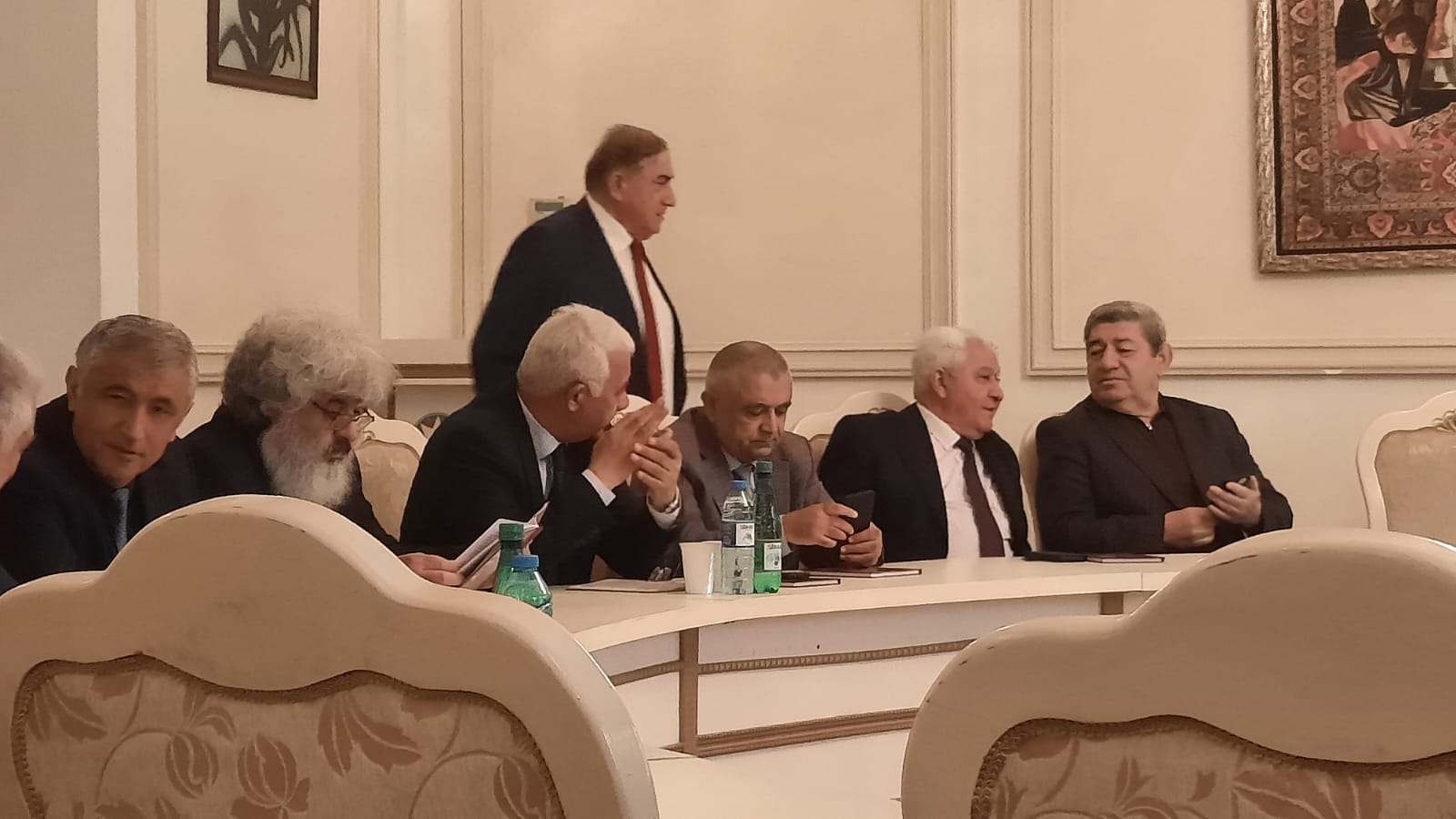 Bakıda Elşad Həsənovun Zəlimxan Yaqub haqqında yazdığı kitabın təqdimatı keçirilib (FOTO)