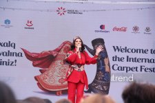 Bakıda Beynəlxalq Xalça Festivalı keçirilir (FOTO)