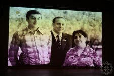 Heydər Əliyev Mərkəzində “İz” sənədli filminin nümayişi olub (FOTO)