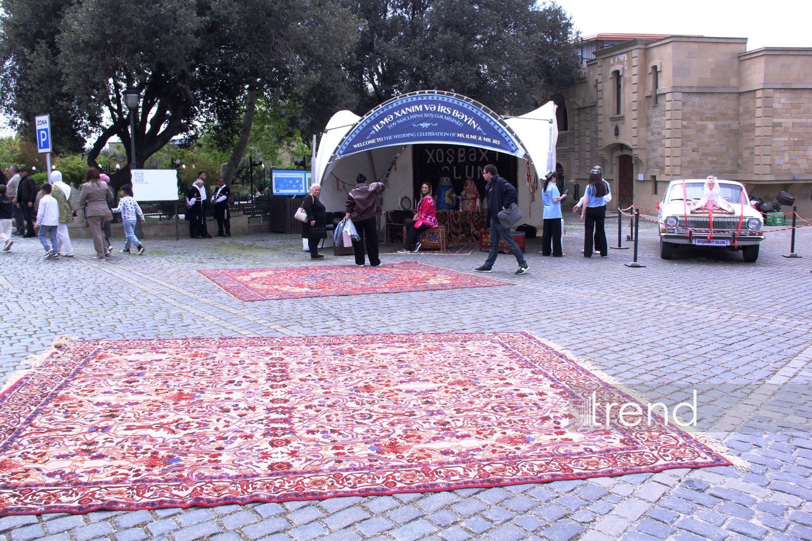 Bakıda Beynəlxalq Xalça Festivalı keçirilir (FOTO)