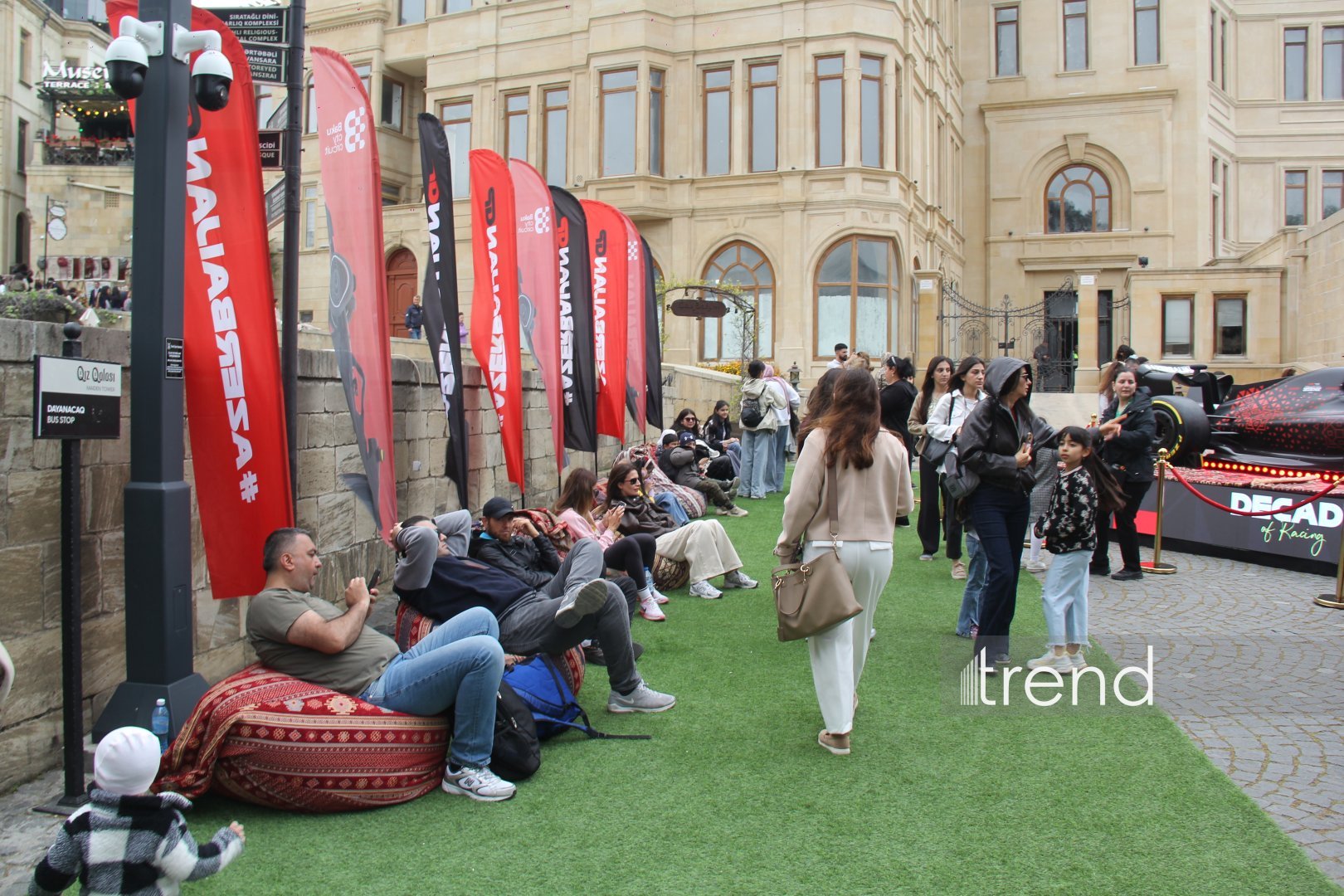 Bakıda Beynəlxalq Xalça Festivalı keçirilir (FOTO)