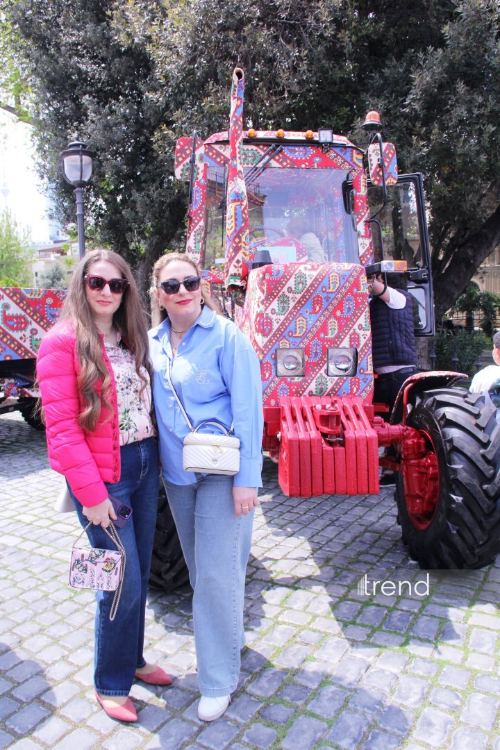 Bakıda Beynəlxalq Xalça Festivalı keçirilir (FOTO)