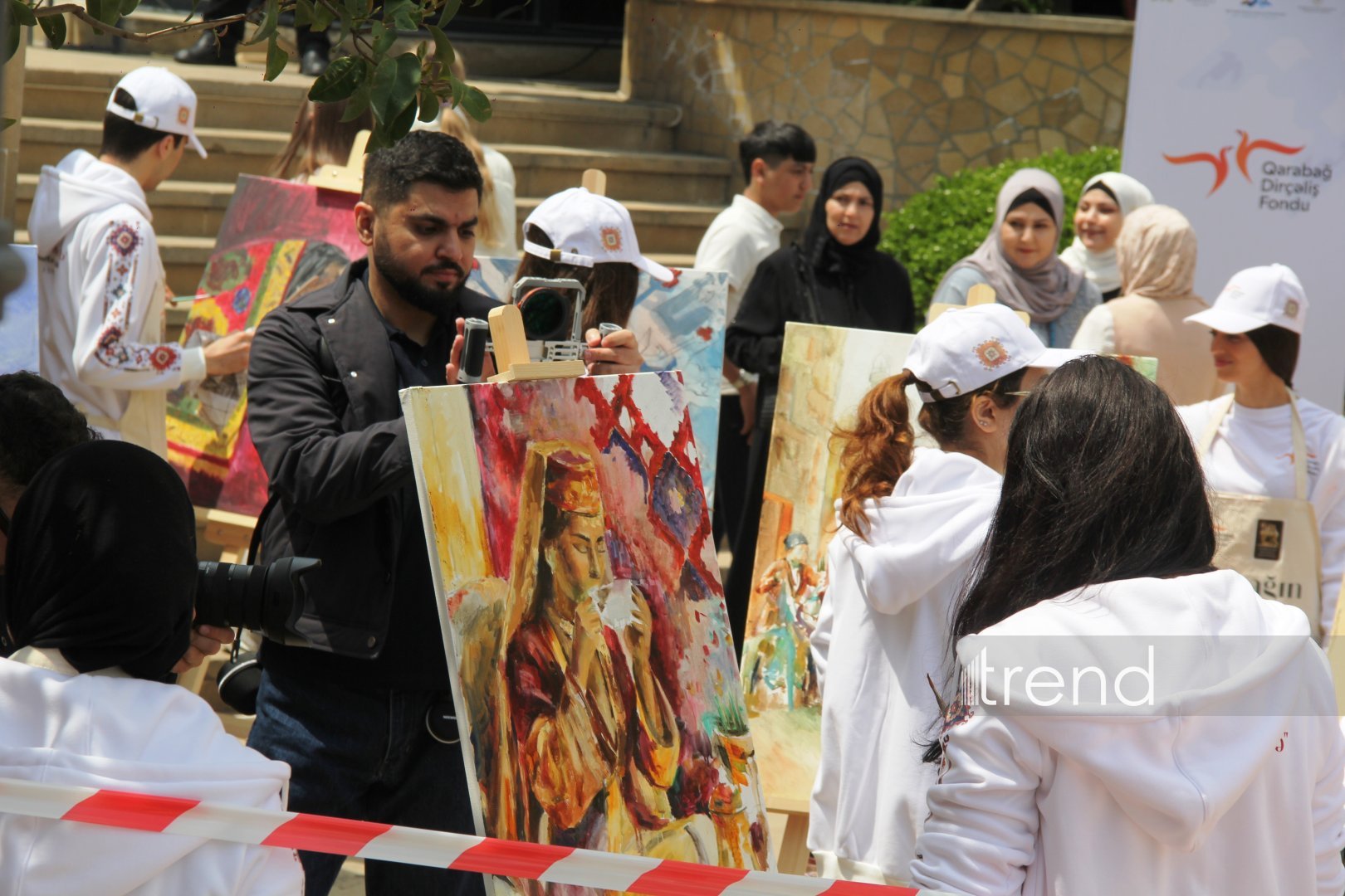 Bakıda Beynəlxalq Xalça Festivalı keçirilir (FOTO)