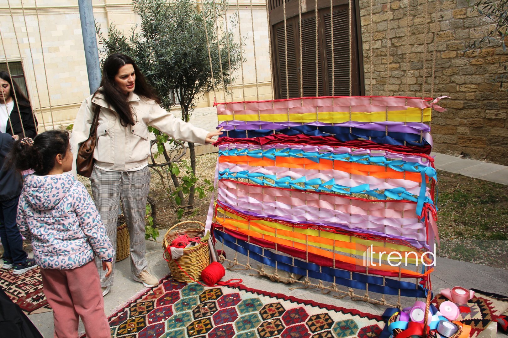 Bakıda Beynəlxalq Xalça Festivalı keçirilir (FOTO)