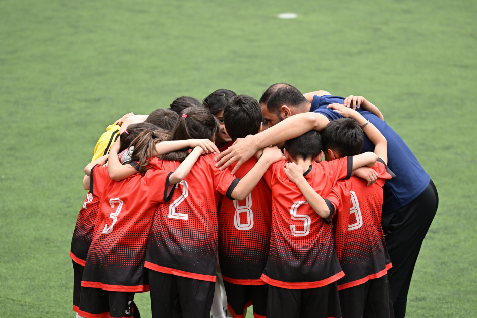 Leyla Əliyevanın təşəbbüsü ilə uşaq evlərinin komandaları arasında növbəti minifutbol turniri təşkil olunub (FOTO)