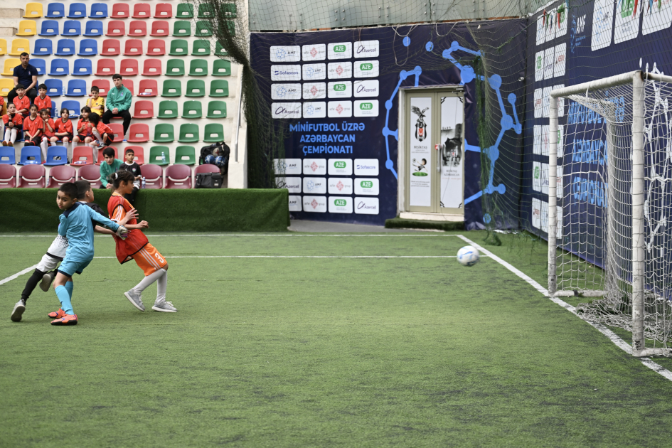 Leyla Əliyevanın təşəbbüsü ilə uşaq evlərinin komandaları arasında növbəti minifutbol turniri təşkil olunub (FOTO)
