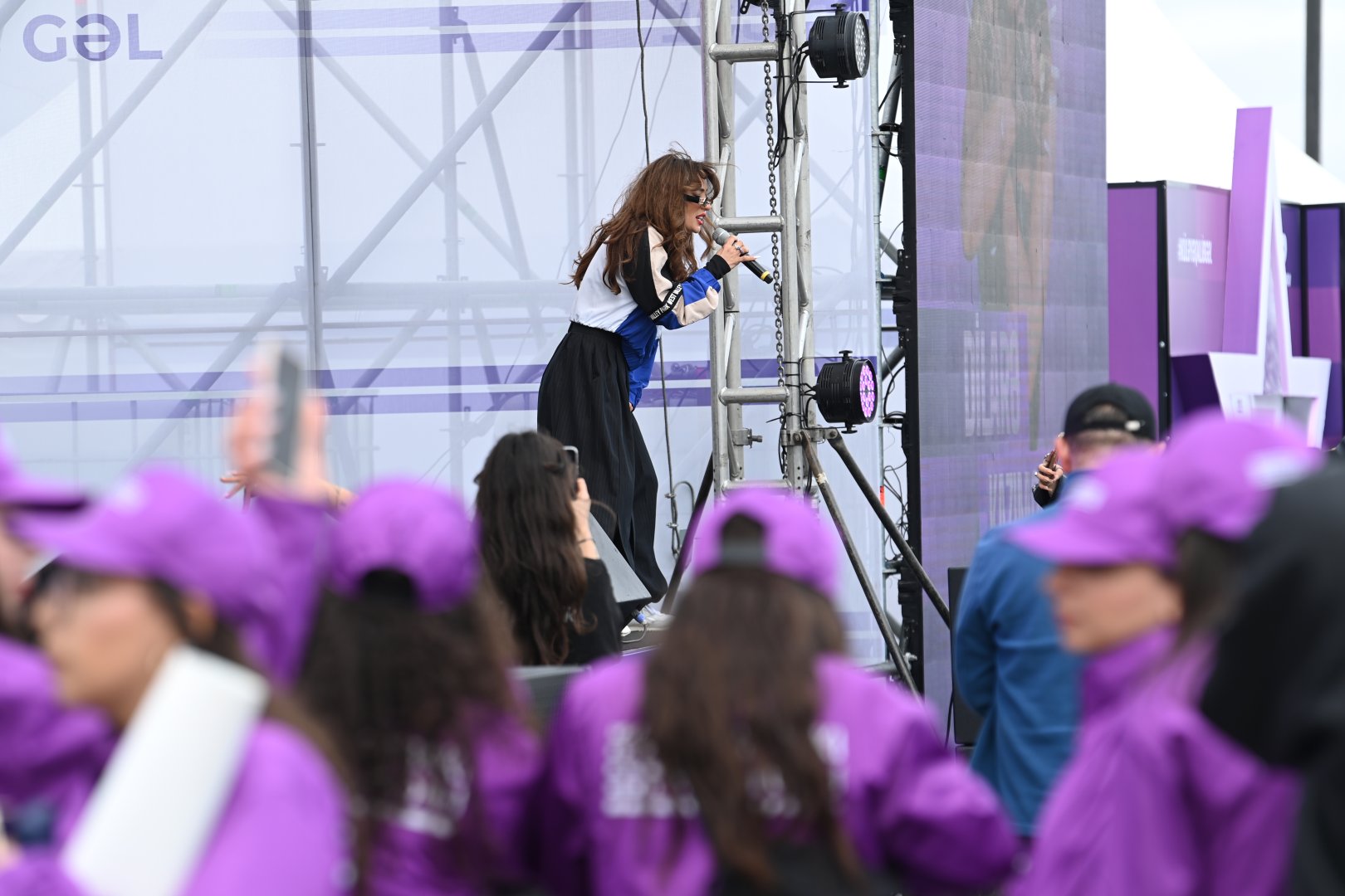 "Bakı Marafonu 2026"ın start və finişində konsert təşkil edildi (FOTO)