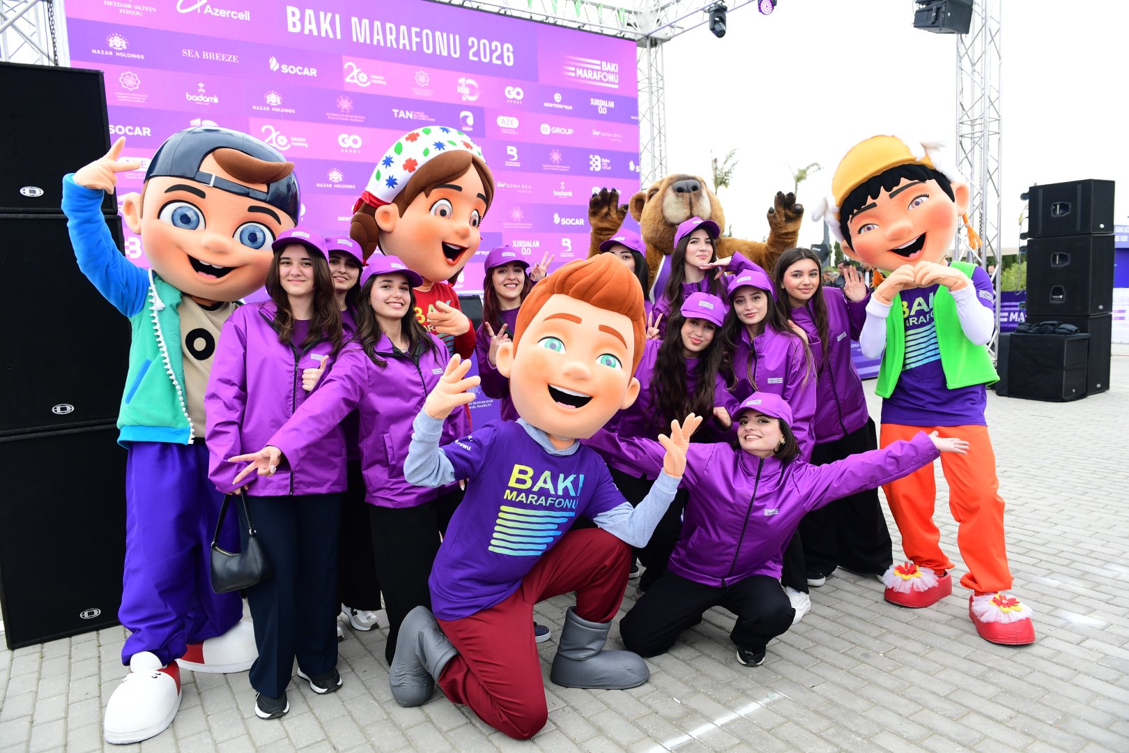 "Bakı Marafonu 2026"ın start və finişində konsert təşkil edildi (FOTO)