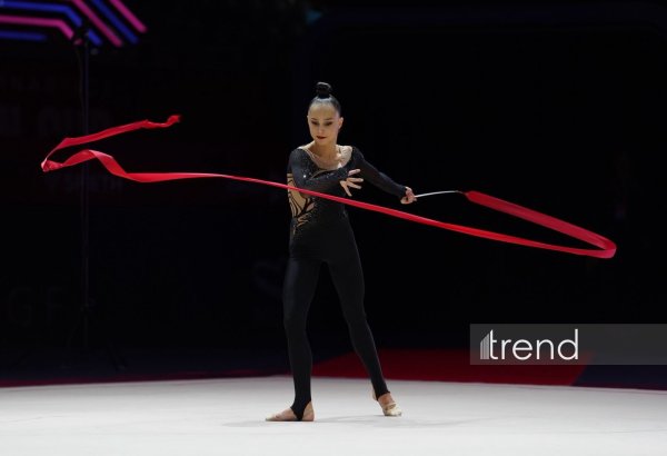 Bakıda keçirilən bədii gimnastika üzrə Avropa kubokunun üçüncü günü başa çatıb (FOTO)