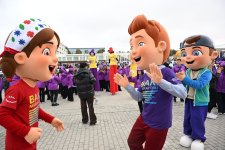 "Bakı Marafonu 2026"ın start və finişində konsert təşkil edildi (FOTO)