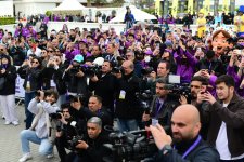 "Bakı Marafonu 2026"ın start və finişində konsert təşkil edildi (FOTO)