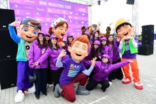 "Bakı Marafonu 2026"ın start və finişində konsert təşkil edildi (FOTO)