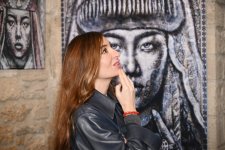 Leyla Əliyeva və Arzu Əliyeva Beynəlxalq Xalça Festivalını ziyarət ediblər (FOTO)