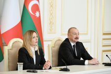 Prezident İlham Əliyev və İtaliya Nazirlər Şurasının sədri mətbuata bəyanatlarla çıxış ediblər (FOTO)
