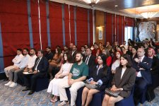 Diaspor tarixində ilk dəfə Vyetnamda yaşayan azərbaycanlılarla görüş keçirilib (FOTO)