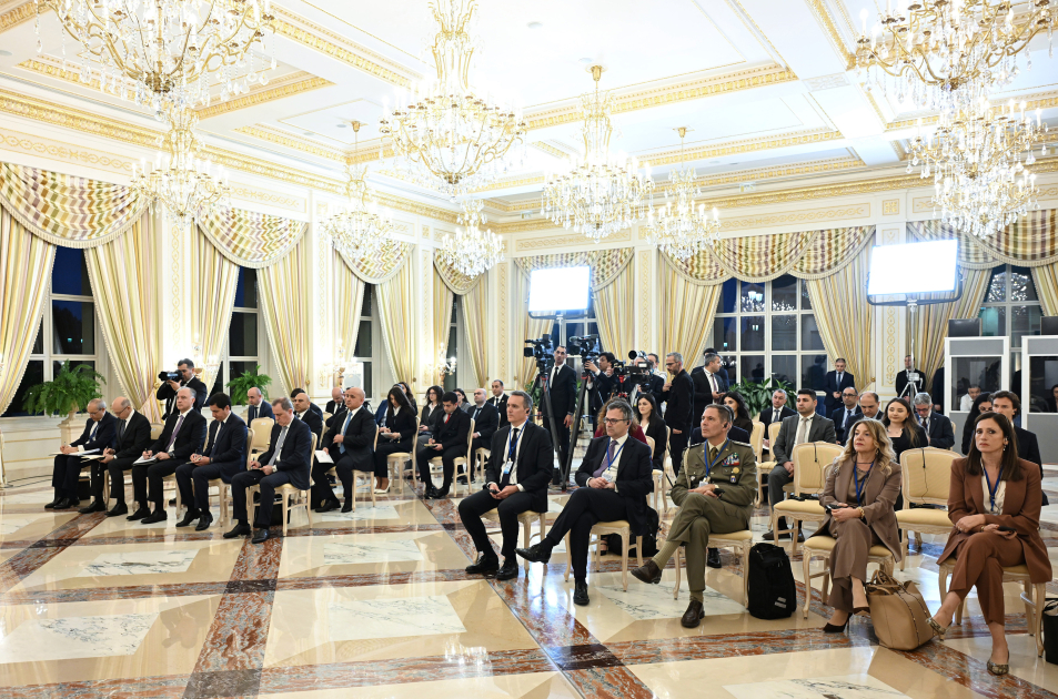 Prezident İlham Əliyev və İtaliya Nazirlər Şurasının sədri mətbuata bəyanatlarla çıxış ediblər (FOTO)