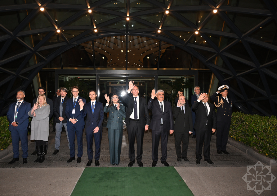 İtaliya Nazirlər Şurasının sədri Ciorcia Meloninin Azərbaycana səfəri başa çatıb (FOTO)
