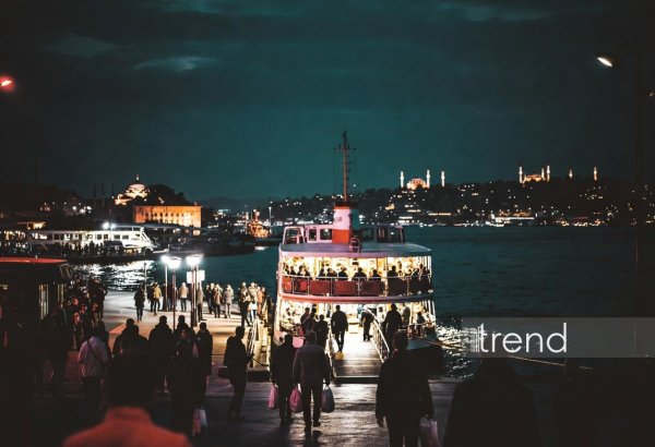 İstanbulda bərəyə minən azərbaycanlı qadın müəmmalı şəkildə yoxa çıxdı - FOTO