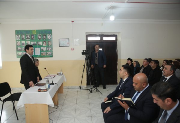 Xaçmazın Mehrəliqışlaq kəndində səyyar qəbul keçirilib (FOTO)