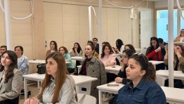 ADA Universitetinin “Bir Müəllimin Manifesti” ixtisasartırma proqramının iştirakçıları Avropada beynəlxalq təcrübə proqramında iştrak ediblər (FOTO)