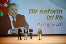 Heydər Əliyev Mərkəzində Ümummilli Lider Heydər Əliyevə həsr edilən “Bir səfərin izi ilə” filmi nümayiş olunub (FOTO)