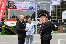 Prezident İlham Əliyev və Birinci xanım Mehriban Əliyeva 19-cu “Caspian Agro Week” və 31-ci “InterFood Azerbaijan” sərgiləri ilə tanış olublar (FOTO)