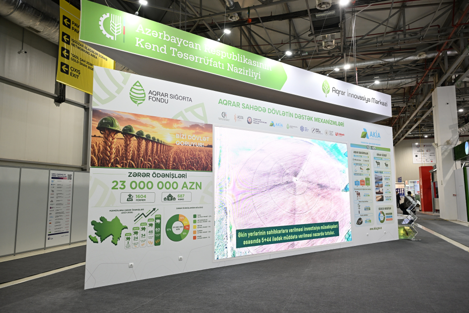 Prezident İlham Əliyev və Birinci xanım Mehriban Əliyeva 19-cu “Caspian Agro Week” və 31-ci “InterFood Azerbaijan” sərgiləri ilə tanış olublar (FOTO)