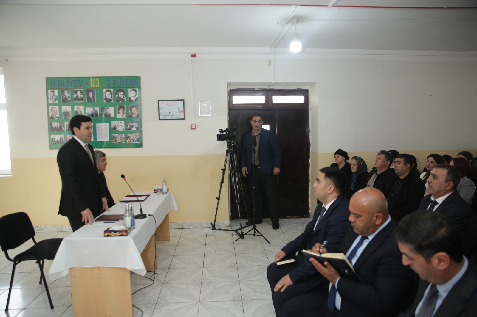 Xaçmazın Mehrəliqışlaq kəndində səyyar qəbul keçirilib (FOTO)