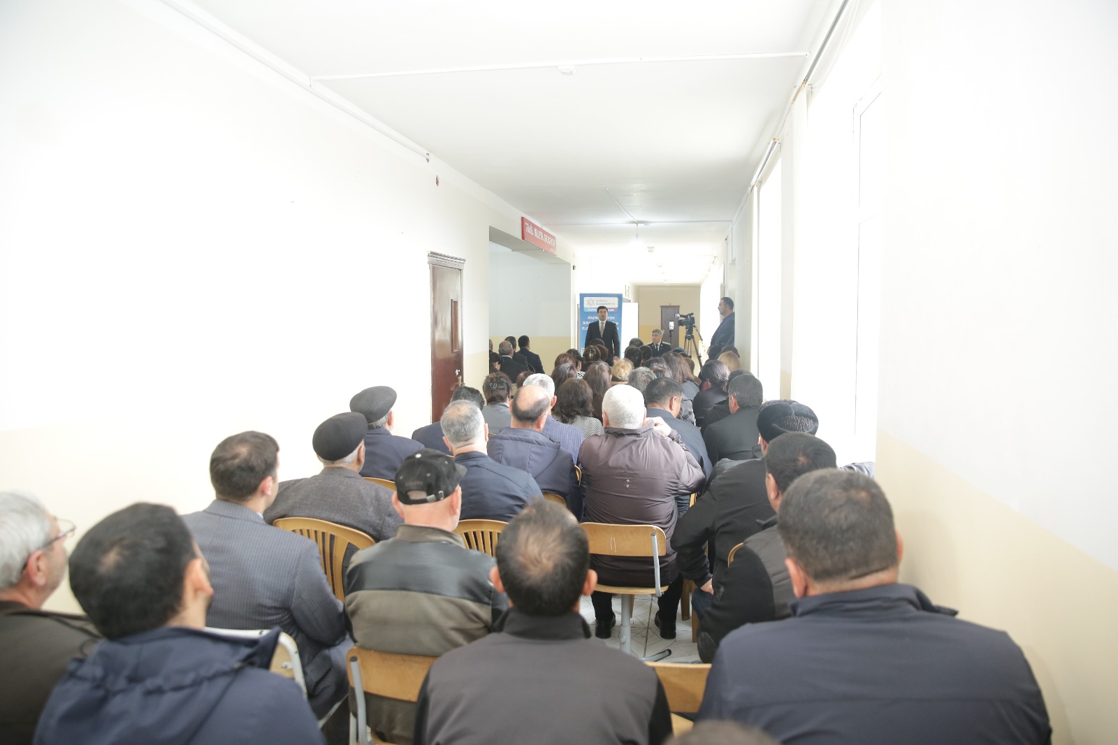 Xaçmazın Mehrəliqışlaq kəndində səyyar qəbul keçirilib (FOTO)