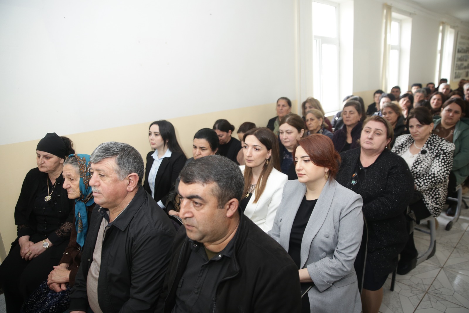 Xaçmazın Mehrəliqışlaq kəndində səyyar qəbul keçirilib (FOTO)