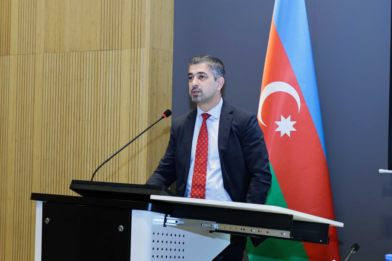 UNEC-də İslam İnkişaf Bankı Qrupunun gənclər üçün tanıtım turu keçirilib