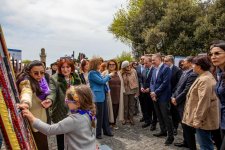 "Baku Steel Company" Xalça Festivalında polad sənətini təqdim etdi (FOTO)