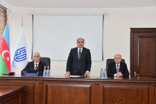 Sumqayıt Dövlət Universitetinin yeni rektoru kollektivə təqdim olunub (FOTO)