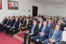 Sumqayıt Dövlət Universitetinin yeni rektoru kollektivə təqdim olunub (FOTO)