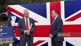 bp-nin vitse-prezidenti və "British Council"ın direktoruna Böyük Britaniyanın fəxri mükafatları təqdim olunub (FOTO)