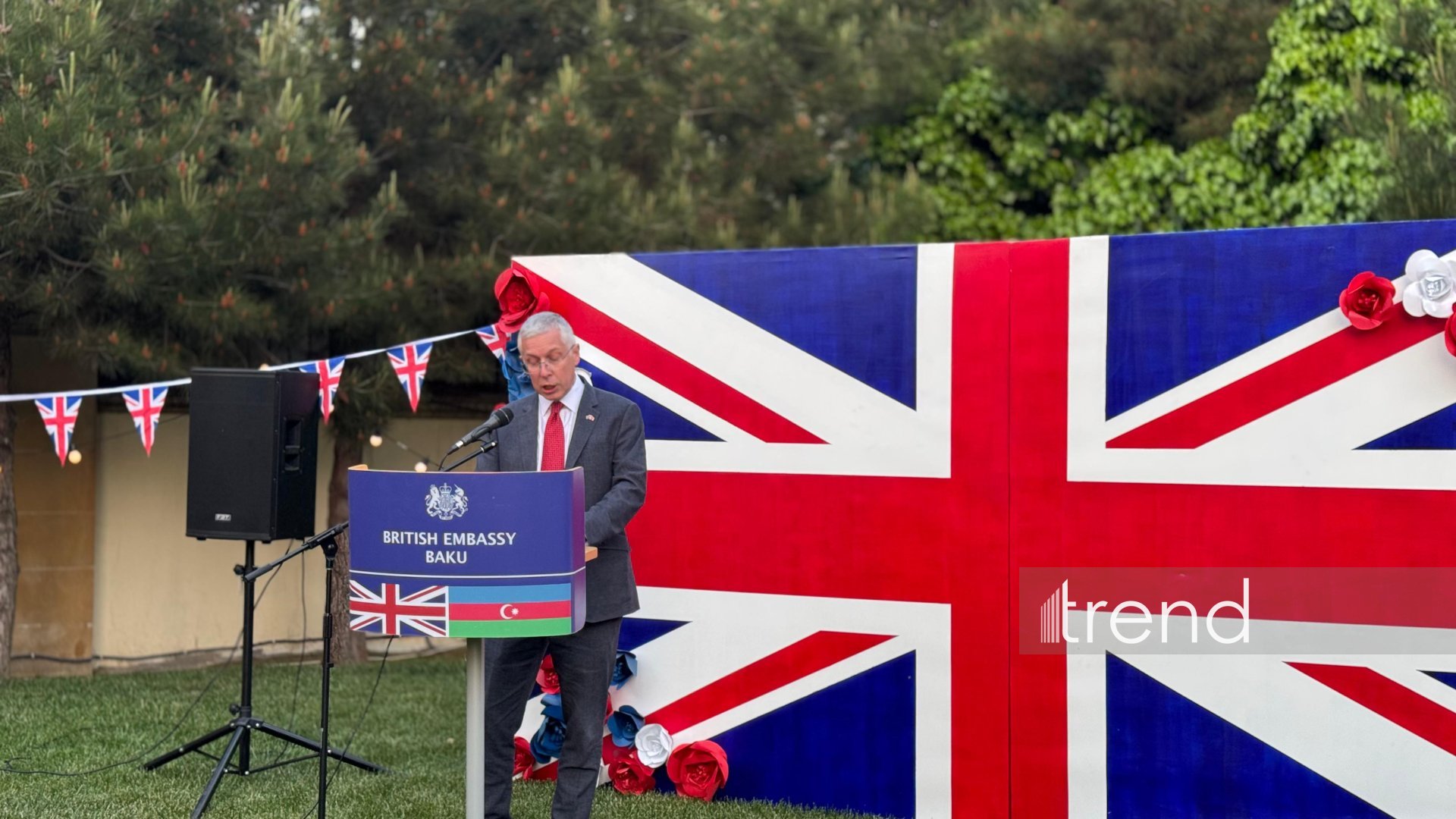 bp-nin vitse-prezidenti və "British Council"ın direktoruna Böyük Britaniyanın fəxri mükafatları təqdim olunub (FOTO)