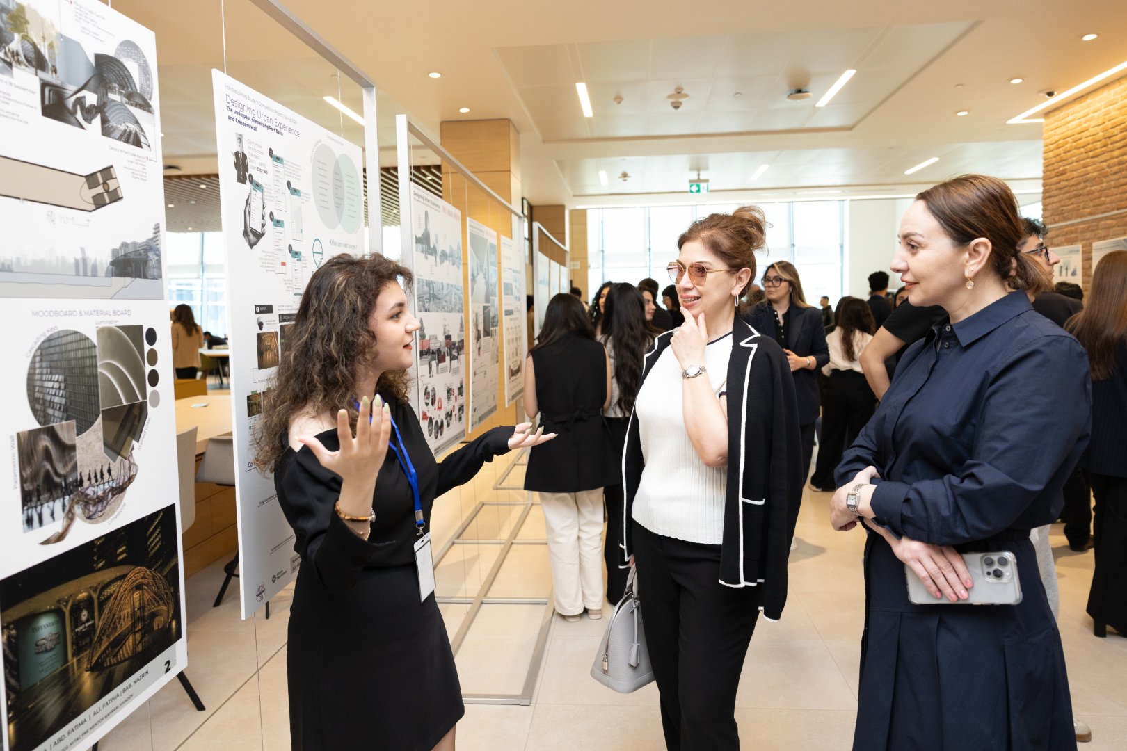 ADA Universitetində tələbələrin sosial məsuliyyət və sənaye əməkdaşlığı layihələri mükafatlandırılıb (FOTO)