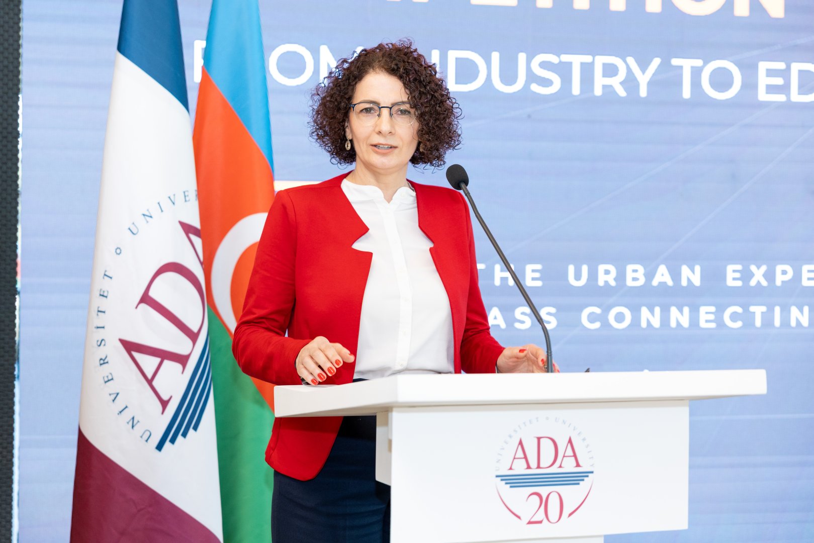 ADA Universitetində tələbələrin sosial məsuliyyət və sənaye əməkdaşlığı layihələri mükafatlandırılıb (FOTO)