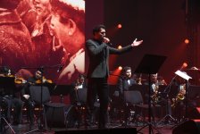 Azərbaycan Həmkarlar İttifaqları Konfederasiyasının təşkilatçılığı ilə Ümummilli Lider Heydər Əliyevin xatirəsinə həsr olunmuş tədbir keçirilib (FOTO)