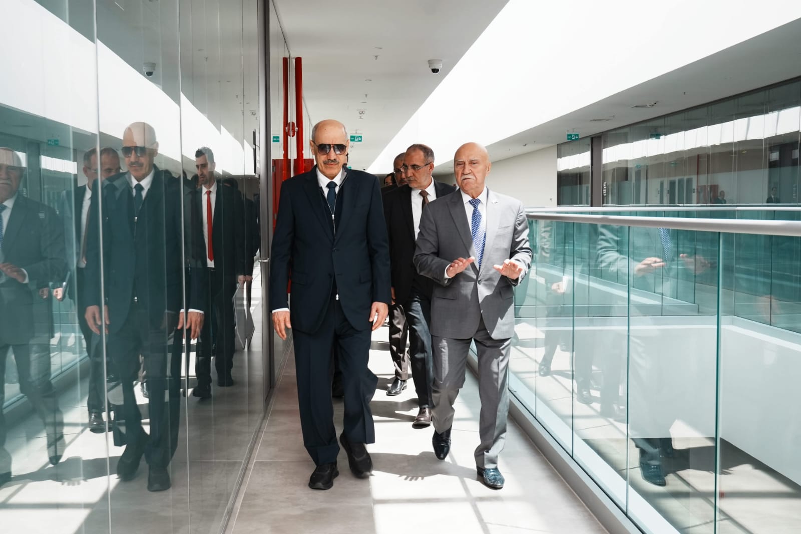 IsDB nümayəndələri Ələt Azad İqtisadi Zonasında həyata keçirilən layihələrlə tanış olub (FOTO)