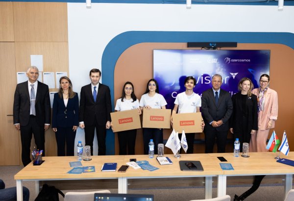 “Vistar” Mükəmməllik Mərkəzində ikinci dalğanın “Məzun günü” keçirilib (FOTO)