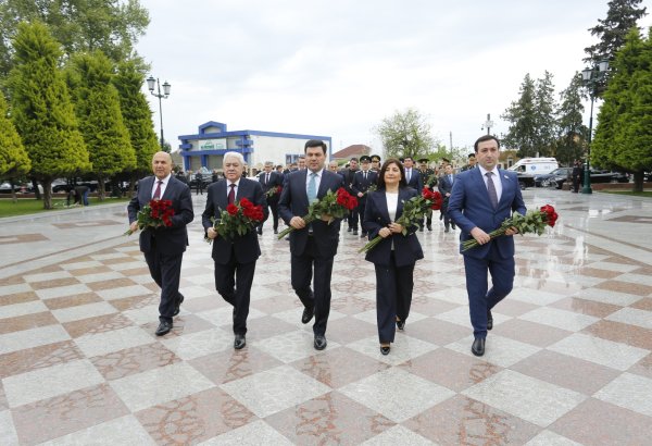 Xaçmaz rayonunda Ümummilli Lider Heydər Əliyevin 103-cü ildönümünə həsr olunmuş konfrans keçirilib (FOTO)
