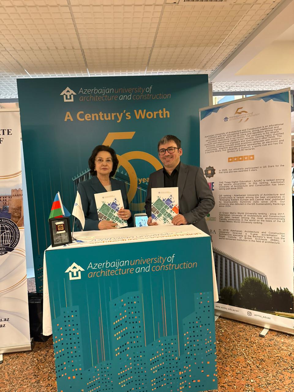 AzMİU Avropa Universitetləri Sammitində: Yeni tərəfdaşlıqlar və qlobal akademik inteqrasiya (FOTO)