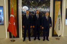 Müdafiə nazirinin müavini “SAHA EXPO 2026” sərgisində iştirak edib (FOTO)