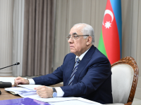 Əli Əsədov iclas keçirdi (FOTO)