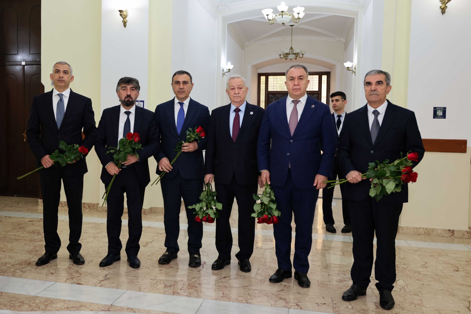 UNEC-də “Heydər Əliyev irsi: Elm, təhsil və milli tərəqqi” adlı elmi-praktiki konfrans keçirilib (FOTO)