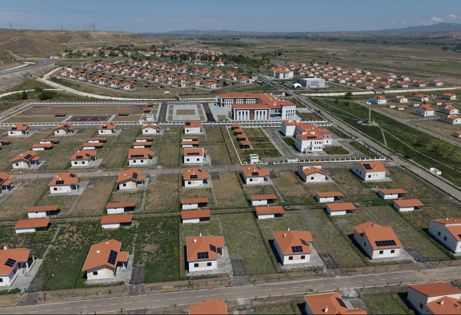 Prezident İlham Əliyev və Birinci xanım Mehriban Əliyeva Cəbrayıl rayonuna səfər ediblər (FOTO)