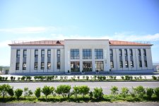 Prezident İlham Əliyev və Birinci xanım Mehriban Əliyeva Şükürbəyli kəndində fərdi evlərdə yaradılmış şəraitlə tanış olublar (FOTO)