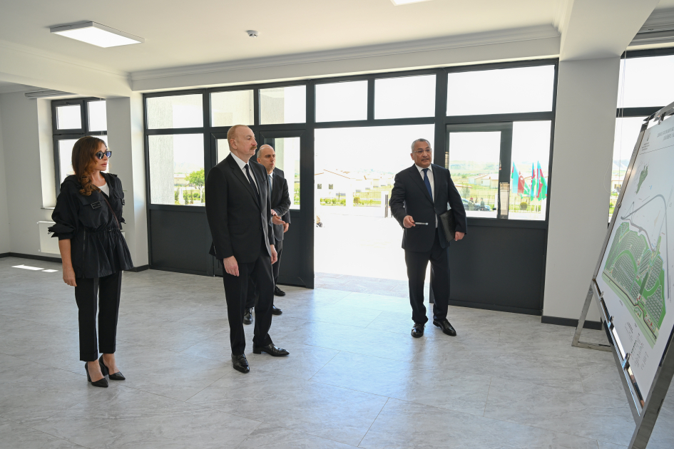 Prezident İlham Əliyev və Birinci xanım Mehriban Əliyeva Cəbrayıl rayonunun Şükürbəyli kəndinin açılışında iştirak ediblər (FOTO)